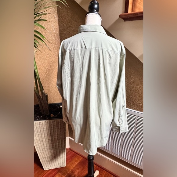 Eddie Bauer Women's Olive Button Down Shirt - Picture 5 of 15